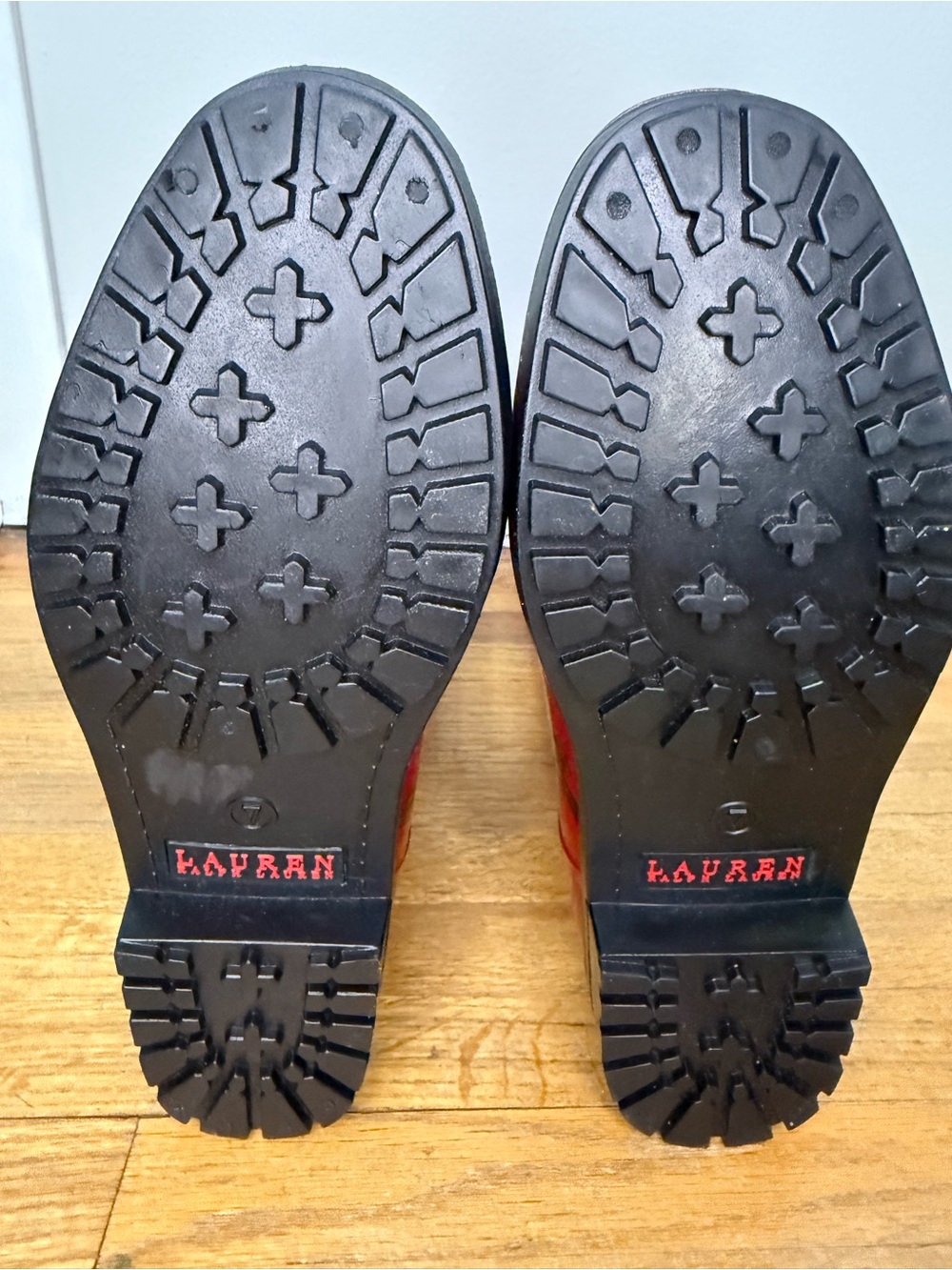 Lauren Ralph Lauren Red Equestrian Chain Print Rain Boots Size 7 - Picture 9 of 10